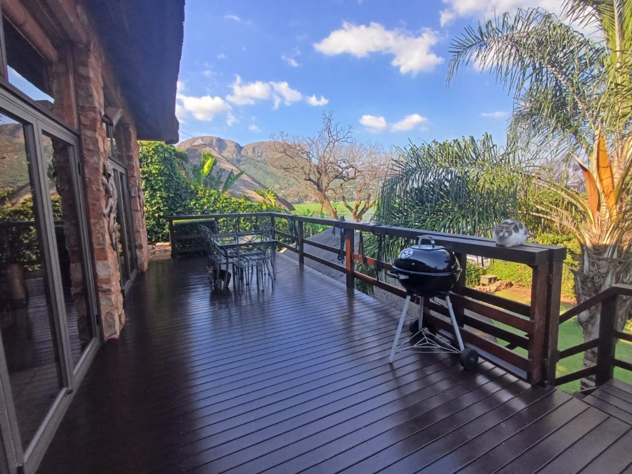 3 Bedroom Property for Sale in Kosmos North West